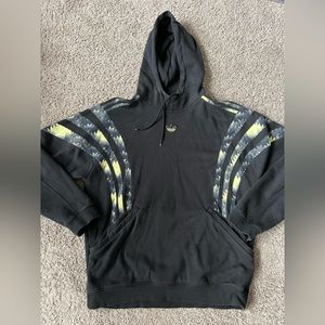 Adidas Mens MEDIUM hoodie